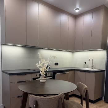 Продается 1-комнатная квартира, 38 м²