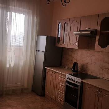 Сдается 1-комнатная квартира, 50 м²