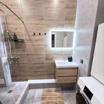 Сдается 2-х комнатная квартира, 58 м²