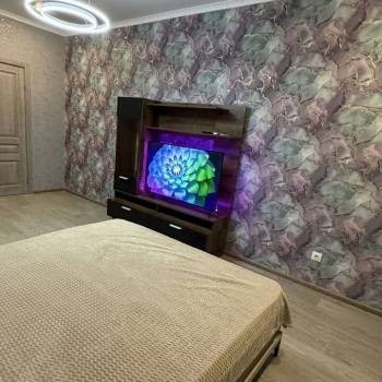 Сдается 1-комнатная квартира, 42 м²