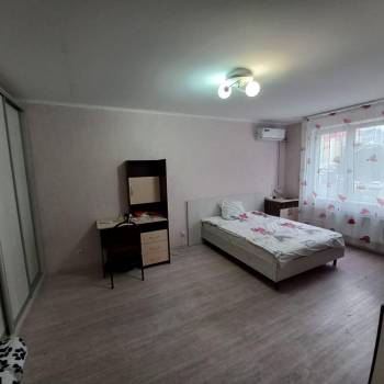Сдается 1-комнатная квартира, 36 м²