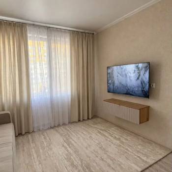 Сдается 1-комнатная квартира, 45 м²