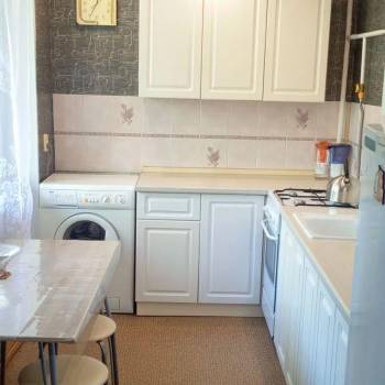 Сдается 1-комнатная квартира, 39 м²