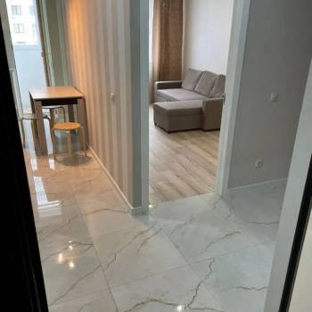 Продается 1-комнатная квартира, 32,9 м²