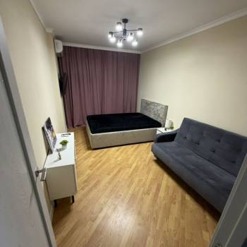 Продается 1-комнатная квартира, 32,8 м²
