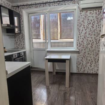 Продается 1-комнатная квартира, 33,4 м²