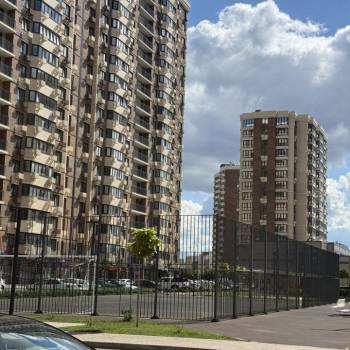 Продается 1-комнатная квартира, 40,7 м²
