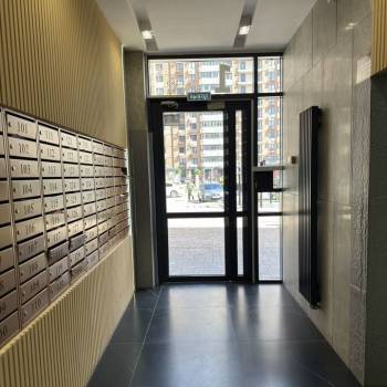 Продается 1-комнатная квартира, 40,7 м²