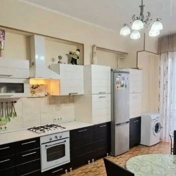 Продается 2-х комнатная квартира, 82,7 м²
