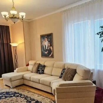 Продается 2-х комнатная квартира, 82,7 м²