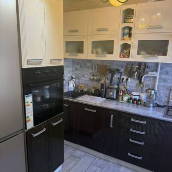 Продается 3-х комнатная квартира, 65,4 м²
