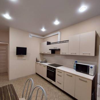Сдается 1-комнатная квартира, 42 м²