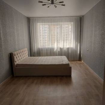 Сдается Многокомнатная квартира, 82 м²