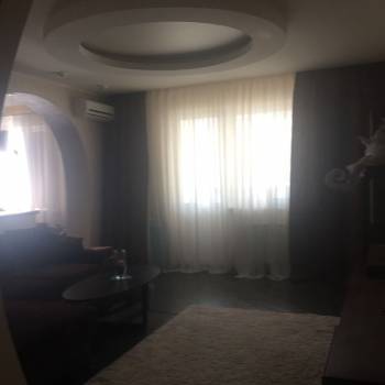 Сдается 1-комнатная квартира, 54 м²