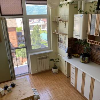 Продается 1-комнатная квартира, 43 м²