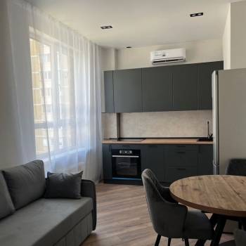 Сдается 1-комнатная квартира, 43 м²