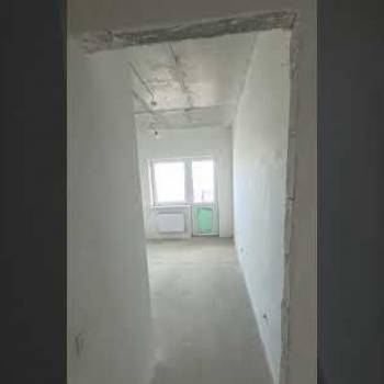 Продается 1-комнатная квартира, 39 м²