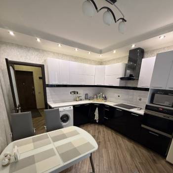 Сдается 2-х комнатная квартира, 59,6 м²