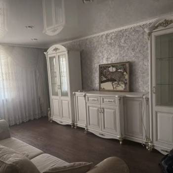 Сдается Многокомнатная квартира, 98 м²