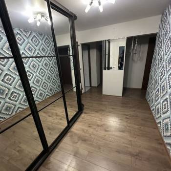 Сдается 2-х комнатная квартира, 65,4 м²