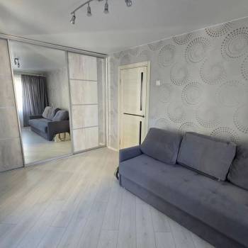 Продается 1-комнатная квартира, 30 м²