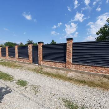 Продается Дом, 180 м²