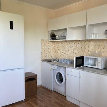 Сдается 1-комнатная квартира, 38 м²