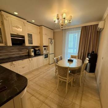 Продается 3-х комнатная квартира, 88 м²