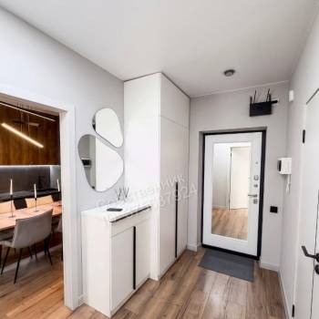 Продается 1-комнатная квартира, 48,3 м²
