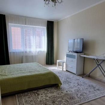 Сдается 1-комнатная квартира, 48 м²