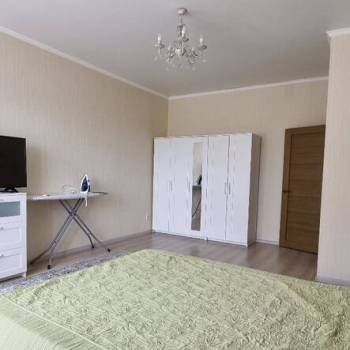 Сдается 1-комнатная квартира, 48 м²