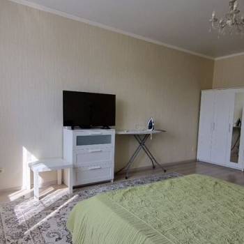 Сдается 1-комнатная квартира, 48 м²