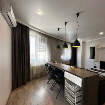 Сдается 1-комнатная квартира, 41 м²