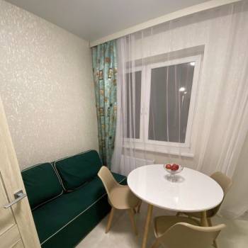 Сдается 1-комнатная квартира, 39 м²