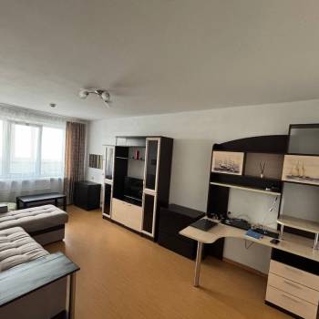 Сдается Многокомнатная квартира, 75 м²