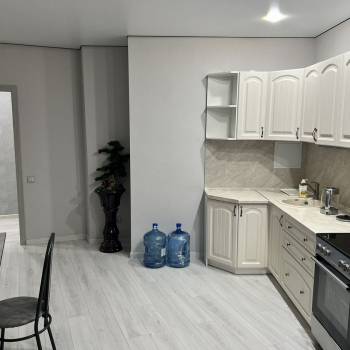 Сдается 2-х комнатная квартира, 70 м²
