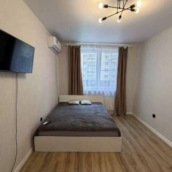 Сдается 1-комнатная квартира, 35 м²