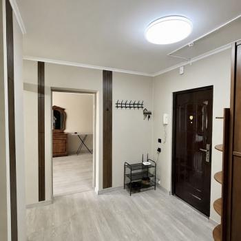 Сдается 2-х комнатная квартира, 60 м²