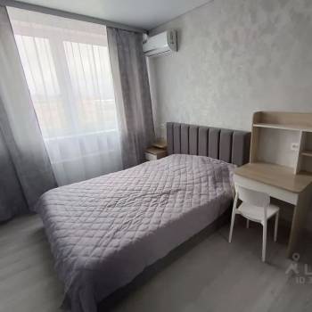 Сдается 1-комнатная квартира, 35 м²