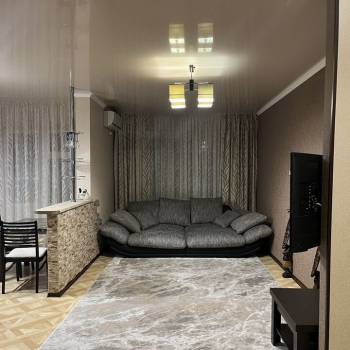 Сдается Многокомнатная квартира, 85 м²