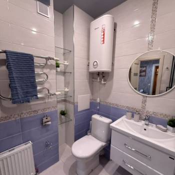 Сдается 1-комнатная квартира, 60 м²