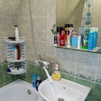 Продается Многокомнатная квартира, 80,6 м²