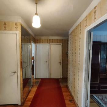 Продается Многокомнатная квартира, 80,2 м²