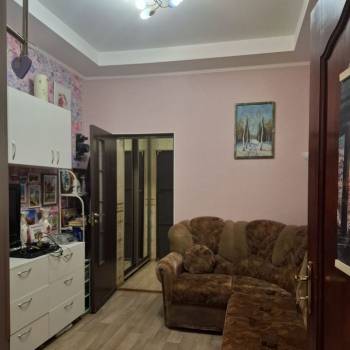 Продается Многокомнатная квартира, 66 м²