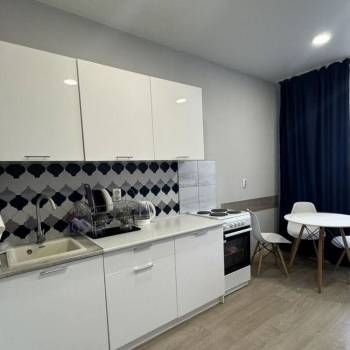 Сдается 1-комнатная квартира, 40 м²