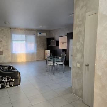 Сдается 1-комнатная квартира, 46 м²