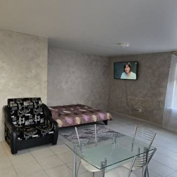 Сдается 1-комнатная квартира, 46 м²
