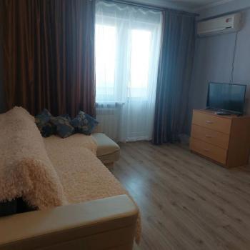 Сдается 1-комнатная квартира, 37 м²
