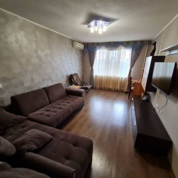 Сдается 2-х комнатная квартира, 67,7 м²