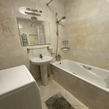 Сдается 2-х комнатная квартира, 57 м²